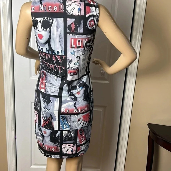 Graphic collage design dress,beads ,pop art design print retro vibe, Sm.,artsy, - Picture 4 of 17